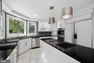 29 Callison Ln, Voorhees, NJ 08043 - Photo 8