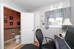 2647 Burning Tree Rd, Pennsauken, NJ 08109 - Photo 22