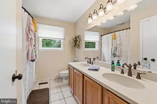 2 Farnham Ct, Laurel Springs, NJ 08021 - Photo 20