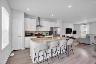 7 Hamilton Court, Pennsauken, NJ 08110 - Photo 2