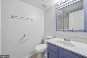 100 Kenwood Dr, Sicklerville, NJ 08081 - Photo 14
