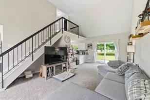 30 Pershing Ln, Sicklerville, NJ 08081 - Photo 4