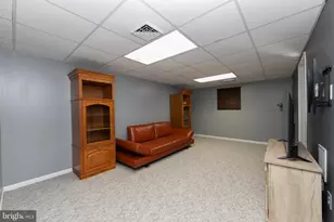 53 Glacier Dr, Berlin, NJ 08009 - Photo 34
