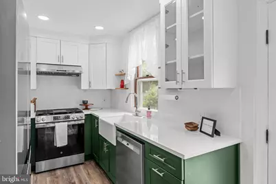 18 E Madison Avenue, Collingswood, NJ 08108 - Photo 16