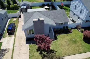 512 W Brooke Ave, Magnolia, NJ 08049 - Photo 2