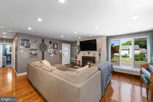 512 W Brooke Ave, Magnolia, NJ 08049 - Photo 6