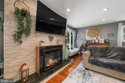 512 W Brooke Avenue, Magnolia, NJ 08049 - Photo 8