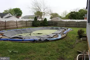 112 Cressmont Ave, Gloucester Township, NJ 08012 - Photo 22