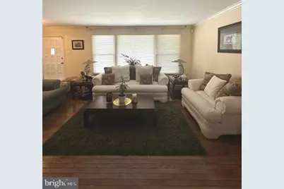 12 N Syracuse Drive N, Cherry Hill, NJ 08034 - Photo 2