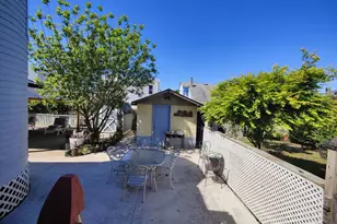 859 N 32nd St, Camden, NJ 08105 - Photo 40