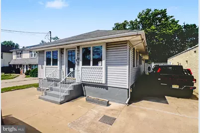 215 Browning Lane, Brooklawn, NJ 08030 - Photo 2