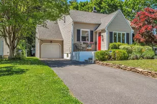 209 W Wayne Terrace, Collingswood, NJ 08108 - Photo 1
