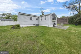 1407 Baetzel Ave, Gloucester City, NJ 08030 - Photo 18