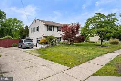 502 W Laurel Road, Stratford, NJ 08084 - Photo 6