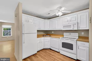 1806 Huntingdon Mews, Clementon, NJ 08021 - Photo 10