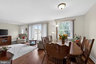 2 Surrey Ct, Cherry Hill, NJ 08034 - Photo 10