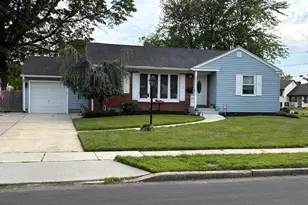 2 Surrey Ct, Cherry Hill, NJ 08034 - Photo 2