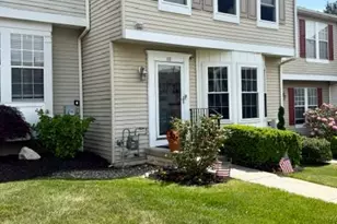 81 Pebble Ln, Gloucester Township, NJ 08012 - Photo 2