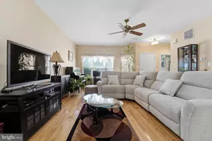67 Buckingham Pl, Cherry Hill, NJ 08003 - Photo 4