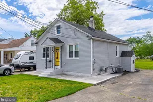 710 Station Ave, Gloucester Township, NJ 08029 - Photo 2