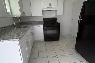 3081 Alabama Rd, Camden, NJ 08104 - Photo 2