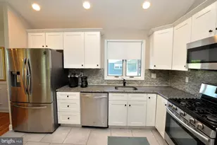 101 Tarlton Ct, Cherry Hill, NJ 08034 - Photo 12