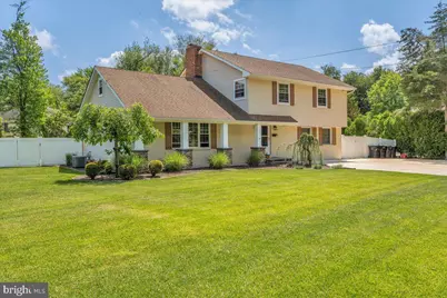 75 Gardens Avenue, Berlin, NJ 08009 - Photo 2