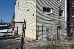 632 Raritan St, Camden, NJ 08105 - Photo 4