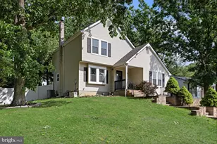 4 Prospect Ct, Sicklerville, NJ 08081 - Photo 2