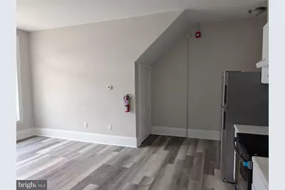305A W Evesham Avenue W #7, Magnolia, NJ 08049 - Photo 2