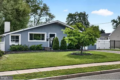 303 E Woodland Avenue E, Cherry Hill, NJ 08002 - Photo 6