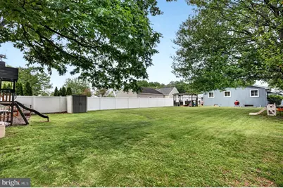 303 E Woodland Avenue E, Cherry Hill, NJ 08002 - Photo 14