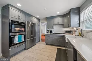 11 Bellows Ln, Cherry Hill, NJ 08002 - Photo 10