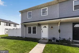 16 Lyric Ct, Sicklerville, NJ 08081 - Photo 1