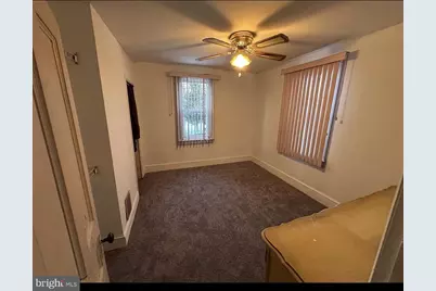 60 W Browning Road, Bellmawr, NJ 08031 - Photo 4