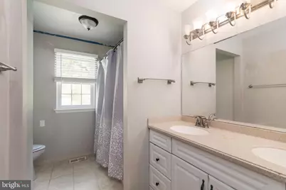 8 Wyndham Road, Voorhees, NJ 08043 - Photo 38