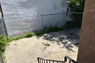 440 Henry St, Camden, NJ 08103 - Photo 14