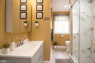 315 Ellis Ct, Lawnside, NJ 08045 - Photo 12