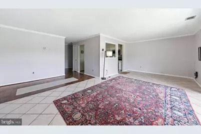 207 Haddonfield Cmns #207, Haddonfield, NJ 08033 - Photo 2