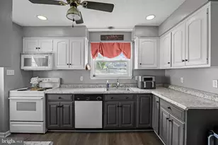 7458 Collins Ave, Pennsauken, NJ 08109 - Photo 10