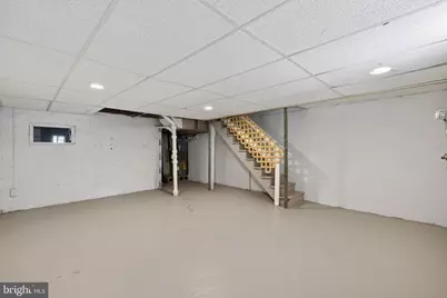 1067 S Merrimac Road, Camden, NJ 08104 - Photo 30