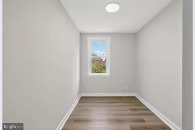 1067 S Merrimac Road, Camden, NJ 08104 - Photo 20