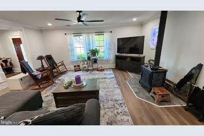 110 Lake Avenue, Gloucester Township, NJ 08029 - Photo 16