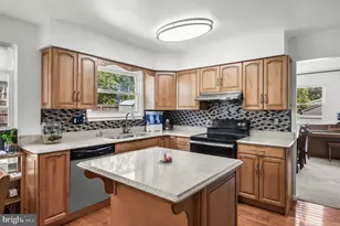 25 Woodbury Dr, Cherry Hill, NJ 08003 - Photo 12
