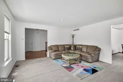 25 Woodbury Dr, Cherry Hill, NJ 08003 - Photo 8