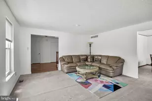 25 Woodbury Dr, Cherry Hill, NJ 08003 - Photo 8