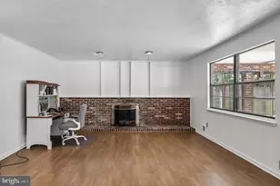 25 Woodbury Dr, Cherry Hill, NJ 08003 - Photo 16