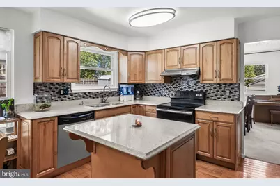 25 Woodbury Dr, Cherry Hill, NJ 08003 - Photo 12