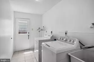 25 Woodbury Dr, Cherry Hill, NJ 08003 - Photo 22