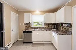 925 Lower Landing Rd, Gloucester Township, NJ 08012 - Photo 12
